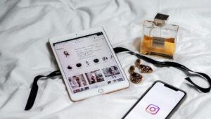 Can You Hide Notes On Instagram